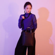 Load image into Gallery viewer, Satoru Gojo Model Tote Bag Jujutsu Kaisen