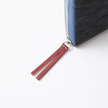 Load image into Gallery viewer, Rean Schwarzer Model Long Wallet The Legend of Heroes: Trails of Cold Steel IV