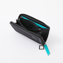 Load image into Gallery viewer, Hatsune Miku Model Long Wallet