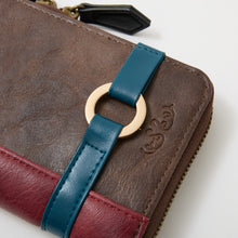 Load image into Gallery viewer, Reisalin “Ryza” Stout Model Long Wallet Atelier Ryza: Ever Darkness & the Secret Hideout The Animation
