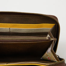 Load image into Gallery viewer, Reisalin “Ryza” Stout Model Long Wallet Atelier Ryza: Ever Darkness & the Secret Hideout The Animation