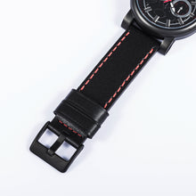 Load image into Gallery viewer, Yujiro Hanma Model Watch Baki The Grappler