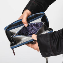 Load image into Gallery viewer, Rean Schwarzer Model Long Wallet The Legend of Heroes: Trails of Cold Steel IV