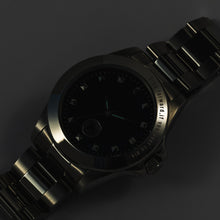 Load image into Gallery viewer, Kazuma Kiryu Model Watch Ryu Ga Gotoku