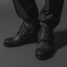 Load image into Gallery viewer, Hunter Model Boots Bloodborne