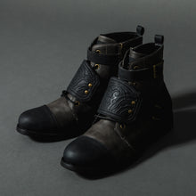Load image into Gallery viewer, Hunter Model Boots Bloodborne