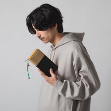 Load image into Gallery viewer, Claude (Post-Timeskip) Model Long Wallet Fire Emblem: Three Houses