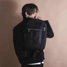 Load image into Gallery viewer, Arisen Model Backpack Dragon’s Dogma 2