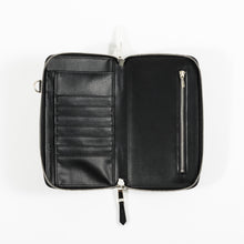 Load image into Gallery viewer, Death the Kid & Elizabeth Thompson & Patricia Thompson Model Carrying Pouch Soul Eater