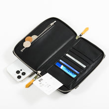 Load image into Gallery viewer, Maka Albarn & Soul Evans Model Carrying Pouch Soul Eater