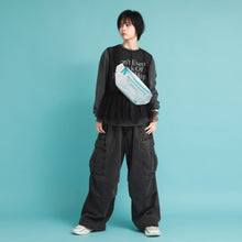 Load image into Gallery viewer, Elira Pendora Model Bag & Acrylic Stand Set NIJISANJI EN