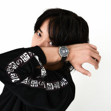 Load image into Gallery viewer, WORLD OF HORROR Model Sweatshirt