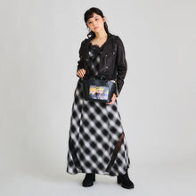 Load image into Gallery viewer, Krisis Model Bag NIJISANJI EN