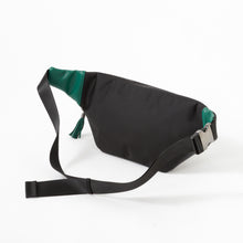 Load image into Gallery viewer, Melinoë Model Crossbody Bag Hades II