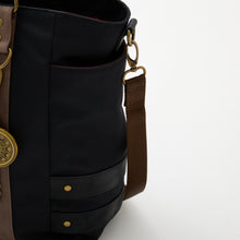 Load image into Gallery viewer, Lady Maria of the Astral Clocktower Model Bag Bloodborne