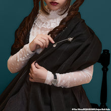 Load image into Gallery viewer, Sebastian Michaelis Model Scarf & Scarf Pin Black Butler