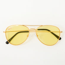 Load image into Gallery viewer, Travis Touchdown Model Sunglasses No More Heroes Series