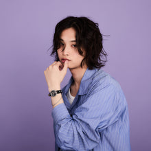 Load image into Gallery viewer, Shu Yamino Model Watch & Acrylic Stand Set NIJISANJI EN