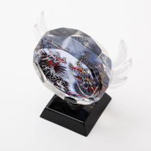 Load image into Gallery viewer, Like a Dragon: Infinite Wealth Model Platinum Trophy