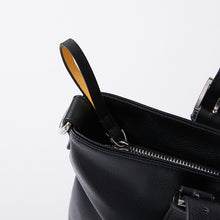 Load image into Gallery viewer, Tsubasa Hanekawa Model Tote Bag MONOGATARI Series