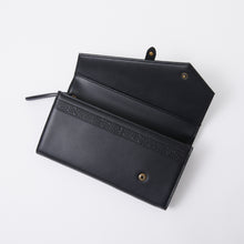 Load image into Gallery viewer, Lady Maria of the Astral Clocktower Model Long Wallet Bloodborne