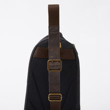 Load image into Gallery viewer, Hunter Model Crossbody Bag Bloodborne