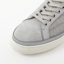 Load image into Gallery viewer, Kazuma Kiryu Model Sneakers Ryu Ga Gotoku Series