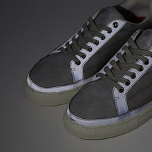 Load image into Gallery viewer, Kazuma Kiryu Model Sneakers Ryu Ga Gotoku Series