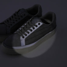 Load image into Gallery viewer, Kazuma Kiryu Model Sneakers Ryu Ga Gotoku Series