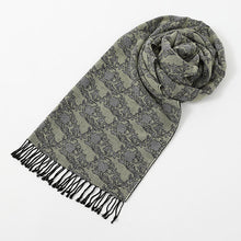 Load image into Gallery viewer, EMIL MODEL Shawl & Shawl Pin NieR Gestalt/Replicant