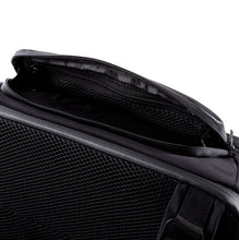 Load image into Gallery viewer, Planeswalker Model Crossbody Bag Magic: The Gathering