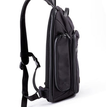 Load image into Gallery viewer, Planeswalker Model Crossbody Bag Magic: The Gathering