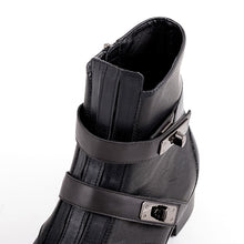 Load image into Gallery viewer, Demon's Souls Model Boots