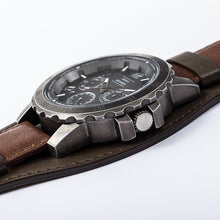 Load image into Gallery viewer, Leon S. Kennedy Model Watch Resident Evil Series