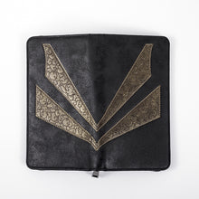 Load image into Gallery viewer, Black Knight Model Long Wallet Dark Souls