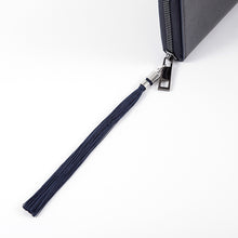 Load image into Gallery viewer, Artorias the Abysswalker Model Long Wallet Dark Souls