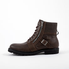 Load image into Gallery viewer, Oscar, Knight of Astora Model Boots Dark Souls