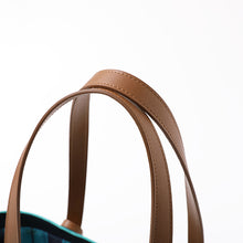 Load image into Gallery viewer, Felix Model Tote Bag Fire Emblem: Three Houses