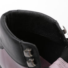 Load image into Gallery viewer, Hitagi Senjyogahara Model Sneakers MONOGATARI Series