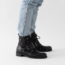Load image into Gallery viewer, Guts Model Boots Berserk