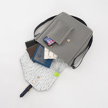 Load image into Gallery viewer, Griffith Model Messenger Bag Berserk