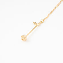 Load image into Gallery viewer, Bayonetta Model Necklace