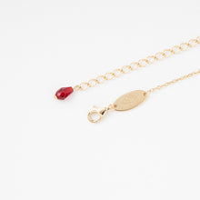 Load image into Gallery viewer, Bayonetta Model Necklace