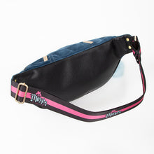 Load image into Gallery viewer, The Mox Model Crossbody Bag Cyberpunk 2077