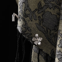 Load image into Gallery viewer, EMIL MODEL Shawl & Shawl Pin NieR Gestalt/Replicant