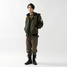 Load image into Gallery viewer, Master Chief Model Jacket Halo Infinite