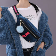 Load image into Gallery viewer, The Mox Model Crossbody Bag Cyberpunk 2077