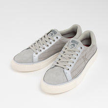 Load image into Gallery viewer, Kazuma Kiryu Model Sneakers Ryu Ga Gotoku Series