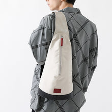 Load image into Gallery viewer, Ryu Model Crossbody Bag Street Fighter V