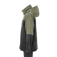 Load image into Gallery viewer, Nissa Revane Model Windbreaker Magic: The Gathering